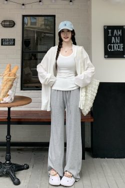 Women's Ice Silk Hooded Sun Protection Shirt - Loose Fit Long Sleeve Summer Jacket with Cool Feeling Design
