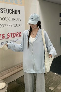Women's Ice Silk Hooded Sun Protection Shirt - Loose Fit Long Sleeve Summer Jacket with Cool Feeling Design