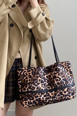 Women's Leopard Print Canvas Tote Bag - Large Capacity Shoulder Handbag for Spring/Summer 2025 - Trendy Niche Design