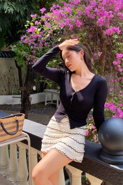 Women’s Pink French Knit Cardigan - Long Sleeve, Slim Fit, Versatile Style for Autumn 2024, Cozy 90s-Inspired Fashion