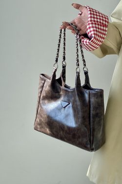 Women's Retro Chain Tote Bag - Large Capacity Shoulder Handbag for Spring & Summer Commuting, 2025 Fashion Trend