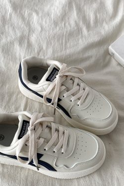 Women's Retro Thick-Soled Board Shoes - 2025 Spring Casual Sports Sneakers for Students, Versatile Y2K Style