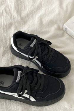 Women's Retro Thick-Soled Board Shoes - 2025 Spring Casual Sports Sneakers for Students, Versatile Y2K Style