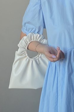 Women's Ruffled Cloud Handheld Mini Bag - Cute Spring/Summer Design for 2025, Trendy Niche Style