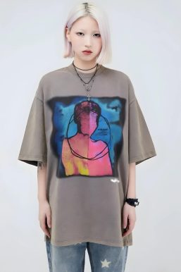 Abstract Tee