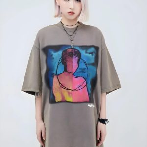 Abstract Tee