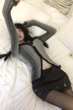 Acubi Fluffy Double Zip-Up Cardigan