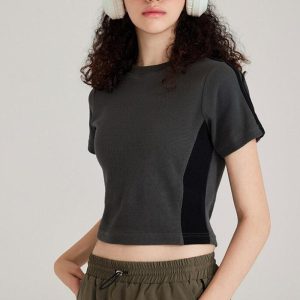 Basic Cropped Tee