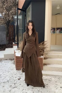 Blouse & Skirt Two Piece Set