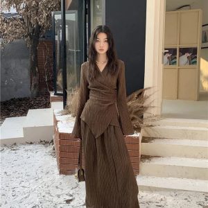 Blouse & Skirt Two Piece Set