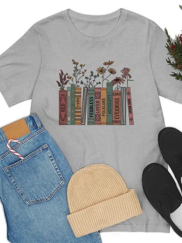 Books & Flowers Tee
