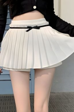 Bow Belt Pleated Mini Skort
