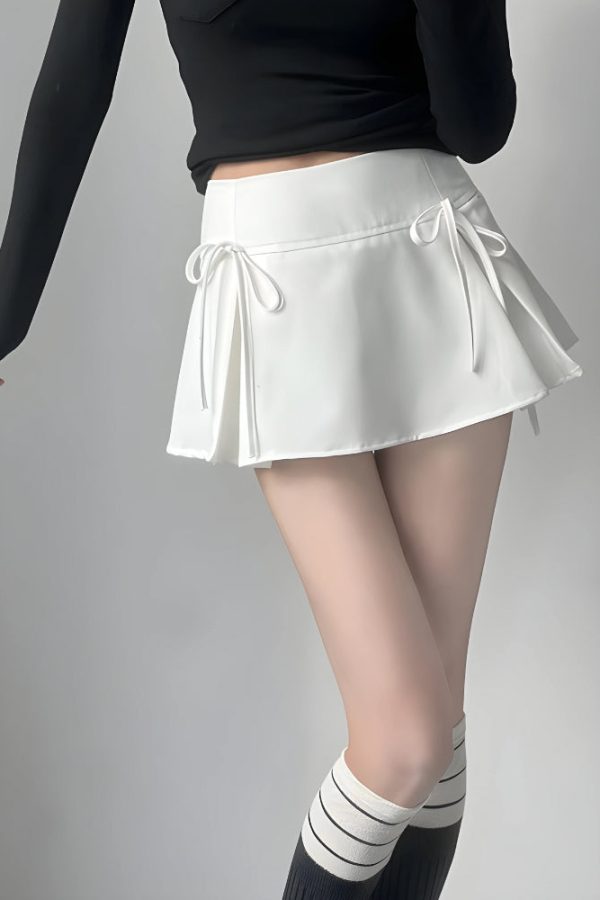 Bow Pleated Mini Skirt
