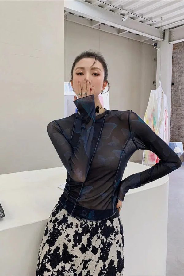 Butterfly Seam Detailed Mesh Top