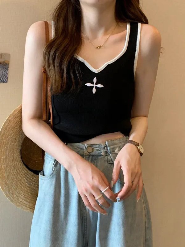 Casual Knitted Crop Top