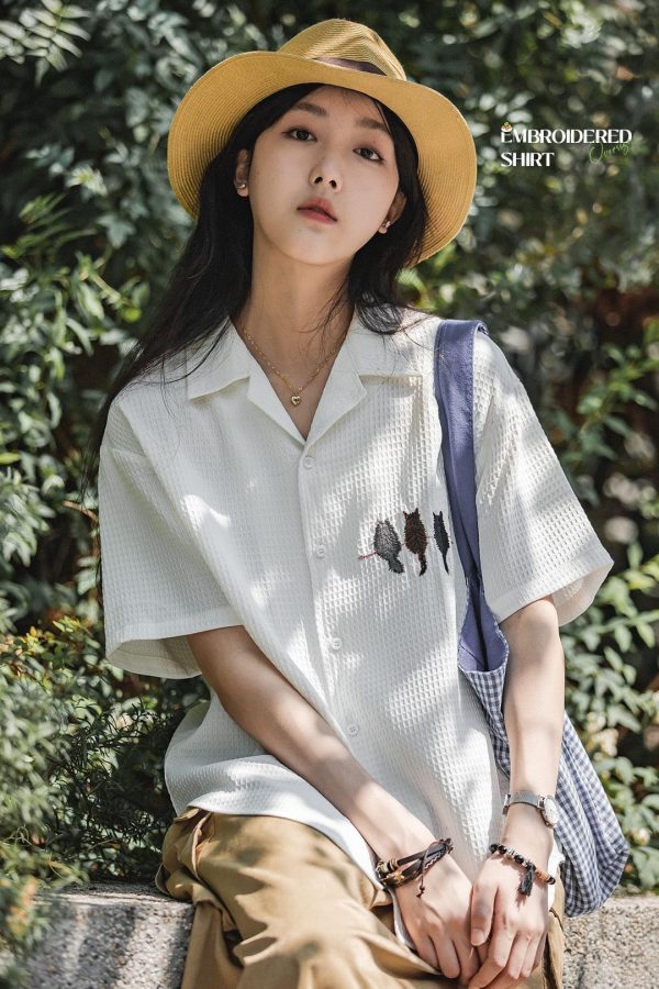 Cat Embroidered Shirt