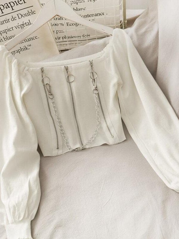 Chain Detailed Square Neck Crop Top