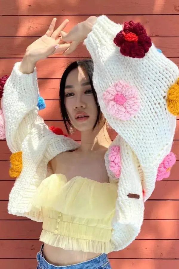 Chunky Colorful Floral Cardigan