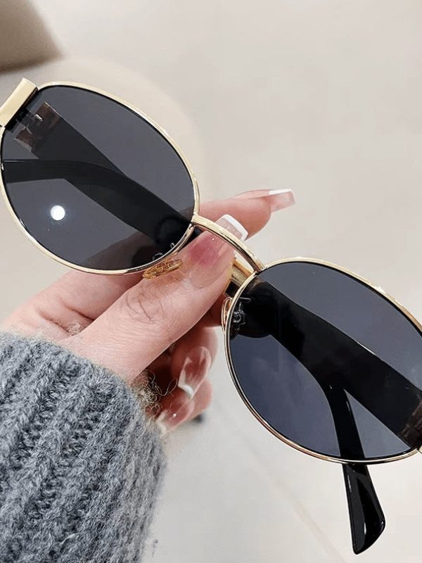 Classic Oval Sunglasses