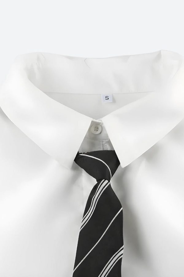 College Shirt With Striped Tie