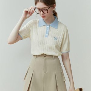 College Style Short Sleeve Sweater