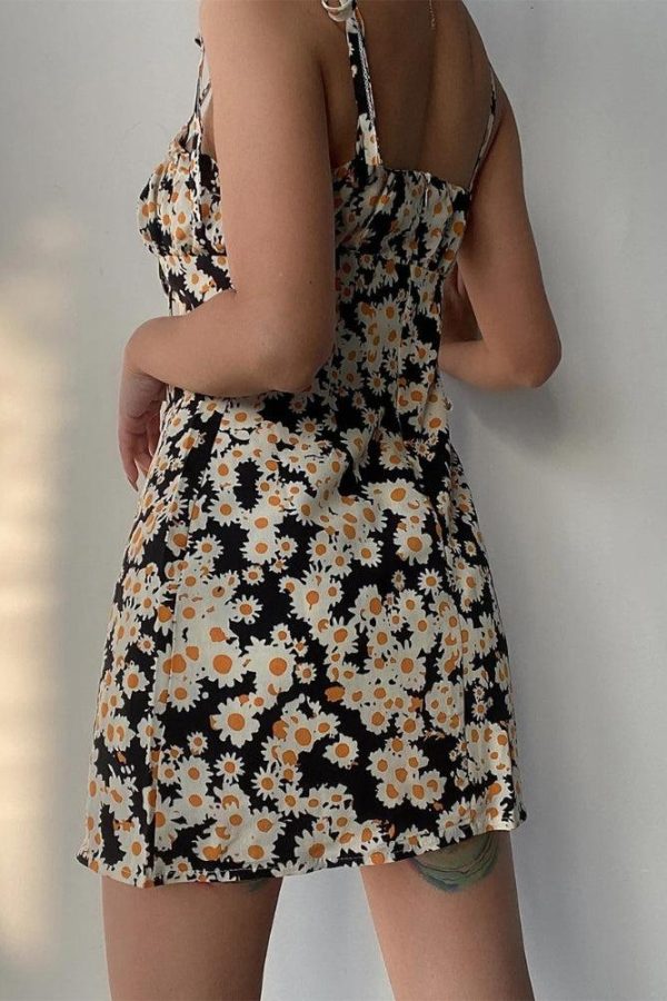 Cottagecore Daisy Tie Strap Mini Dress