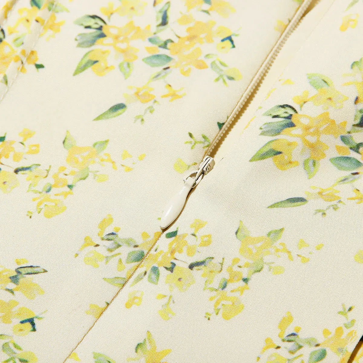 Cottagecore Floral Plunge Neck Mini Dress Cottagecore Floral Plunge Neck Mini Dress