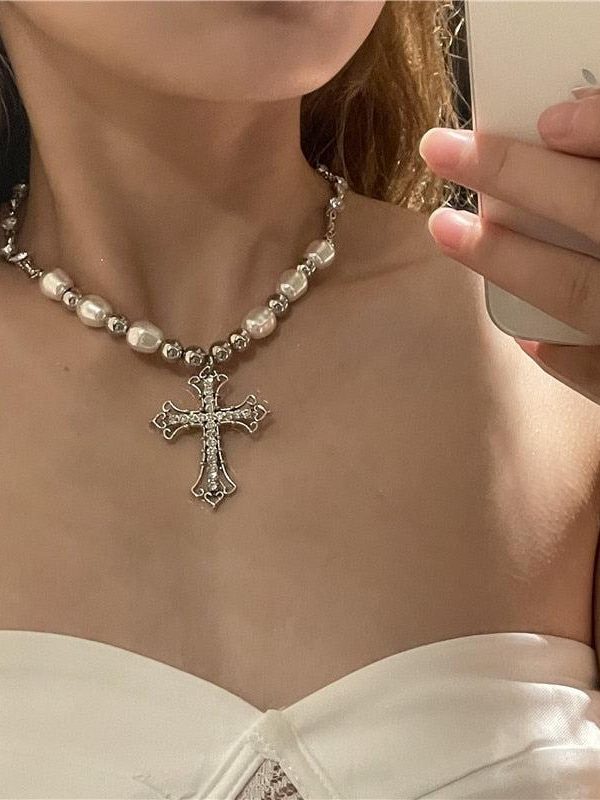 Elegant Cross Pearl Necklace Perfect for Your Lace Graduation Dress