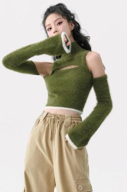 Cut Out Fluffy Crop Sweater Top