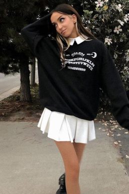 Dark Academia Letter Print Sweatshirt