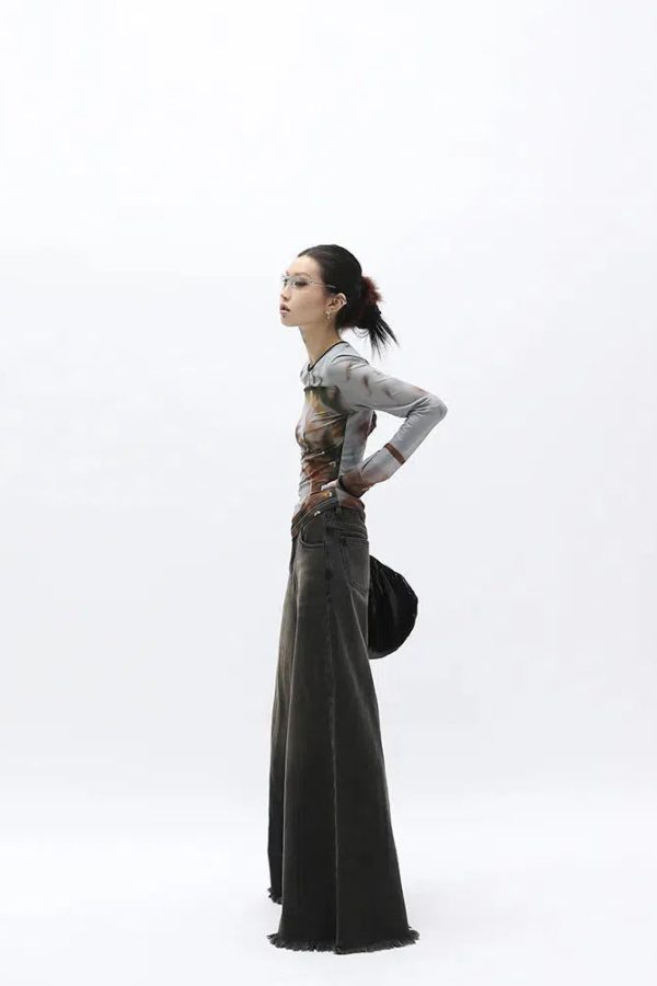 Dark Wash Distressed Wide Leg Jeans