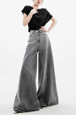 Dark Wash Super Wide Leg Jeans