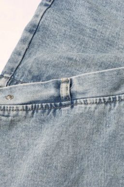 Double Waisted Jeans