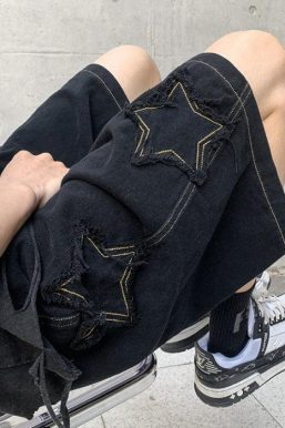 Drawstring Star Embroidered Shorts