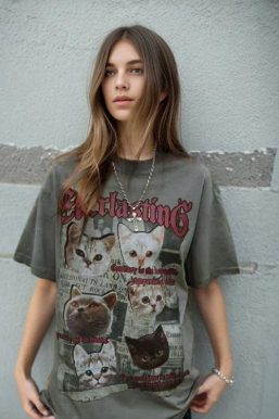 Everlasting Cats Tee
