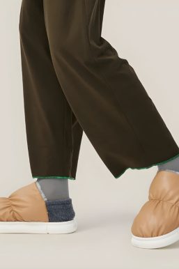 Faux Leather Puffer Slippers