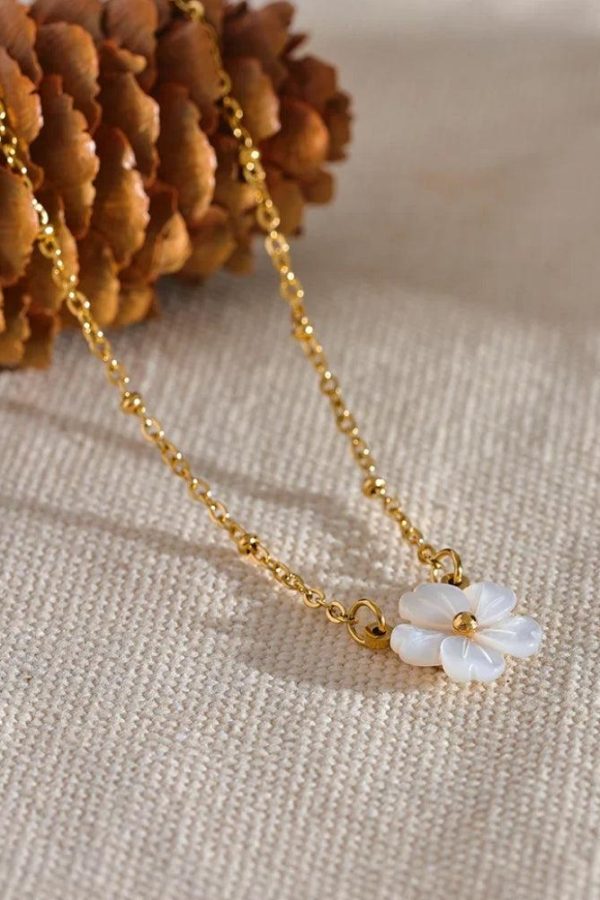 Flower Necklace