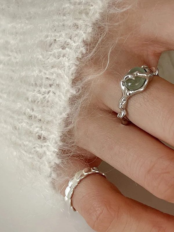 Gemstone Liquid Ring