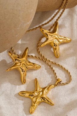 Golden Starfish Necklace & Earrings Set