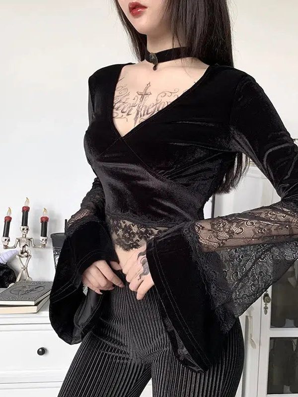Goth Lace Flare Cuffs Crop Top