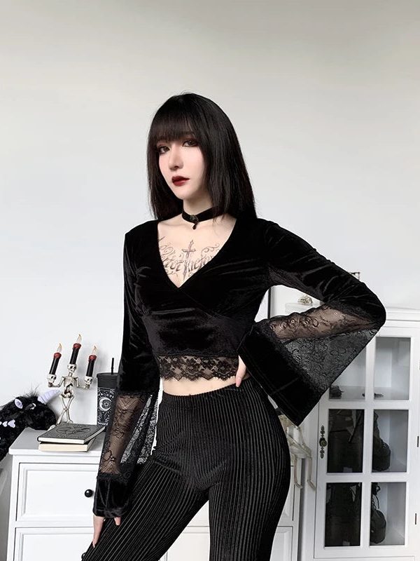 Goth Lace Flare Cuffs Crop Top