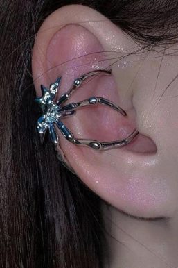 Goth Spider Earcuff