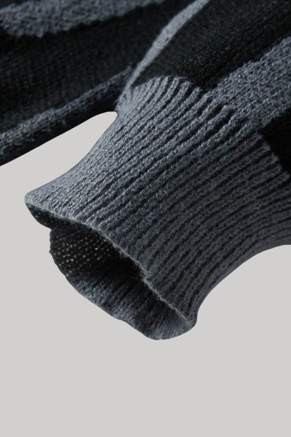 Graphic Pullover Sweater