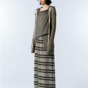 Grunge Asymmetric Long Sleeve Lace Top