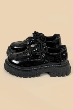 Grunge Bat Wings Platform Oxford Shoes