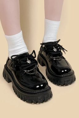 Grunge Bat Wings Platform Oxford Shoes