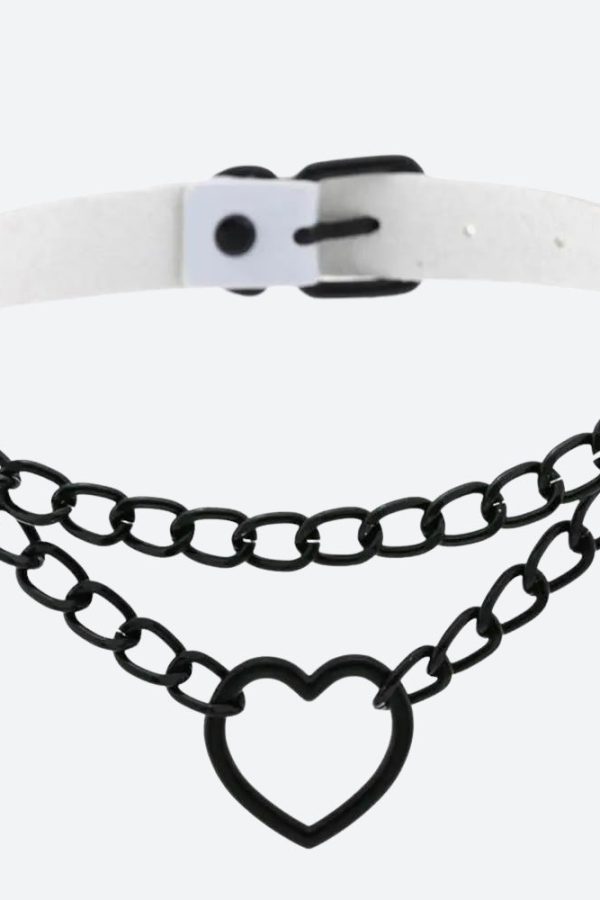 Grunge Heart Belted Choker Necklace