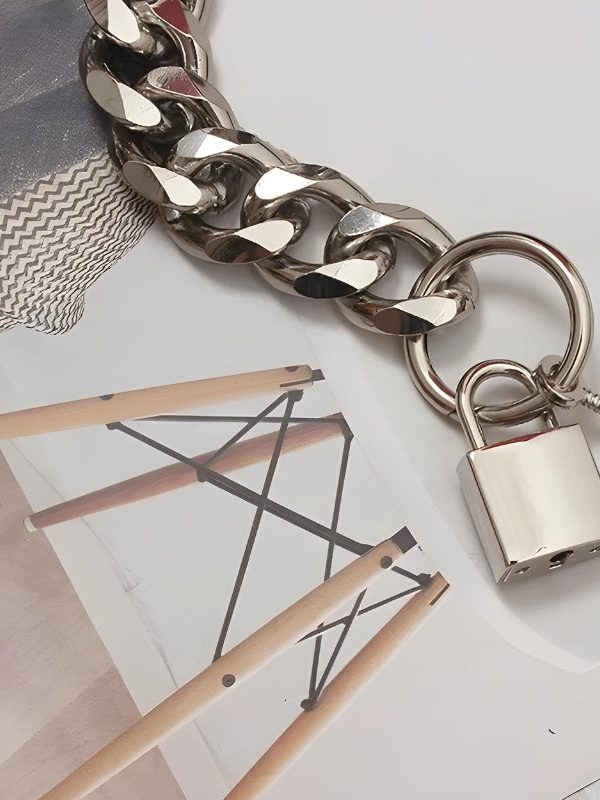 Grunge Lock Faux Leather Chain Belt