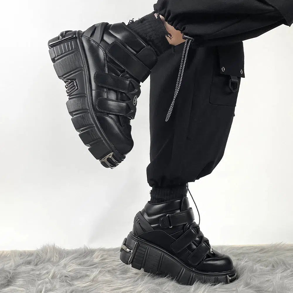 Grunge Velcro Strap Platform Boots Grunge Velcro Strap Platform Boots