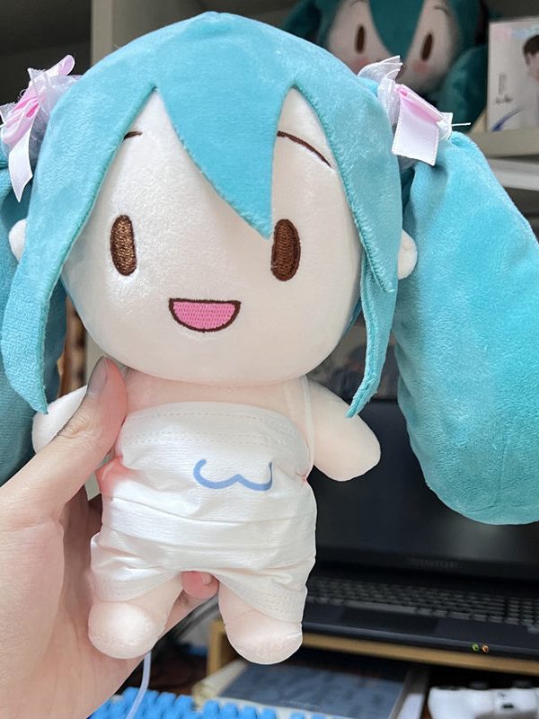 Hatsune Miku FUFU 15cm Doll